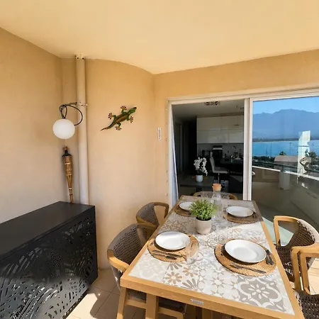 Terrasse Vue Et Montagne - Centre Et * Calvi (Corsica)